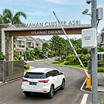Palang parkir RFID otomatis di pintu masuk perumahan